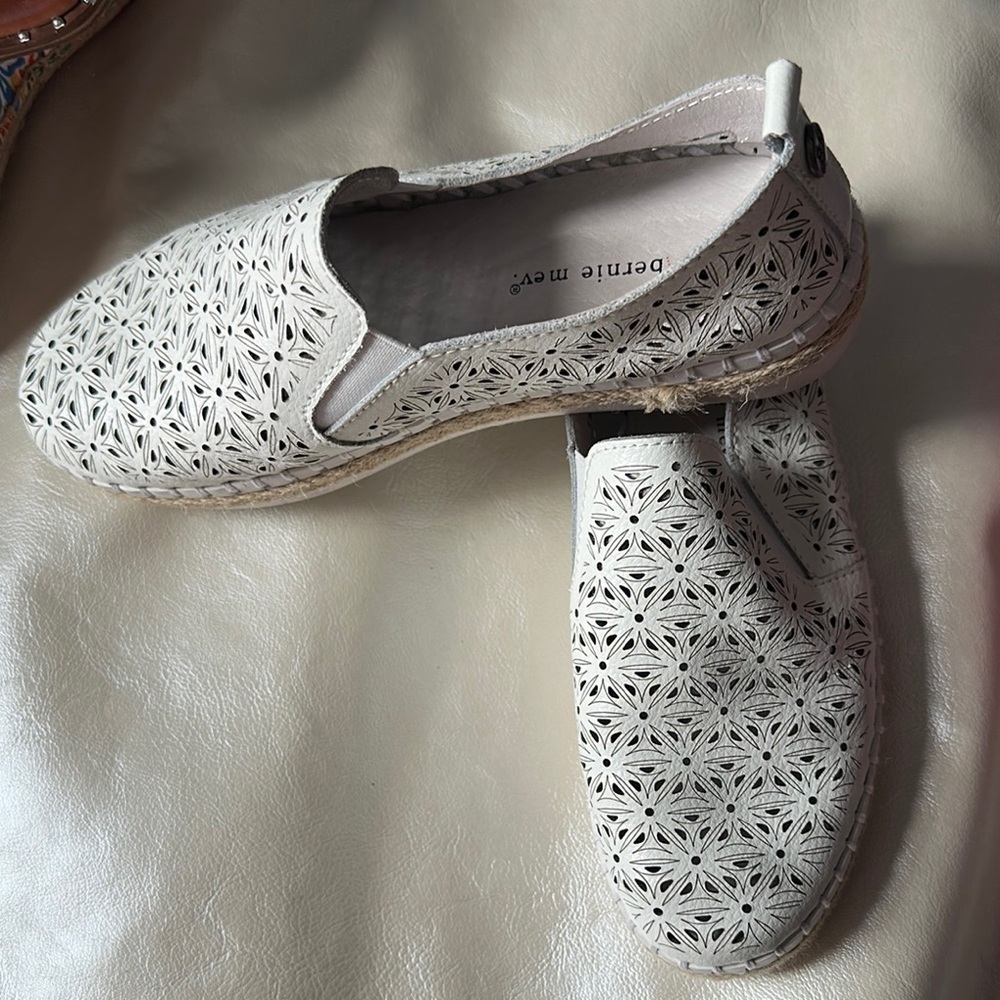 Denim&Co Cream Espadrilles Casual Slip-On